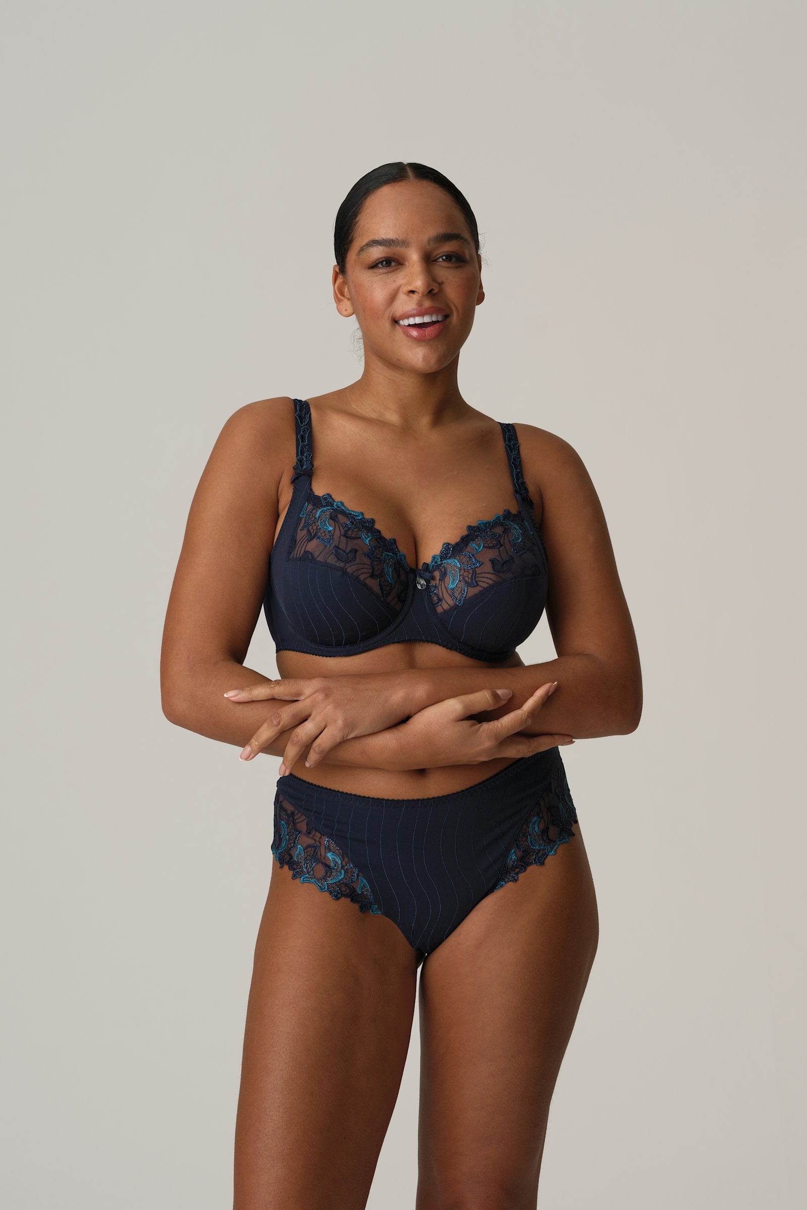 PrimaDonna Deauville Luxury Thong on model in Velvet Blue