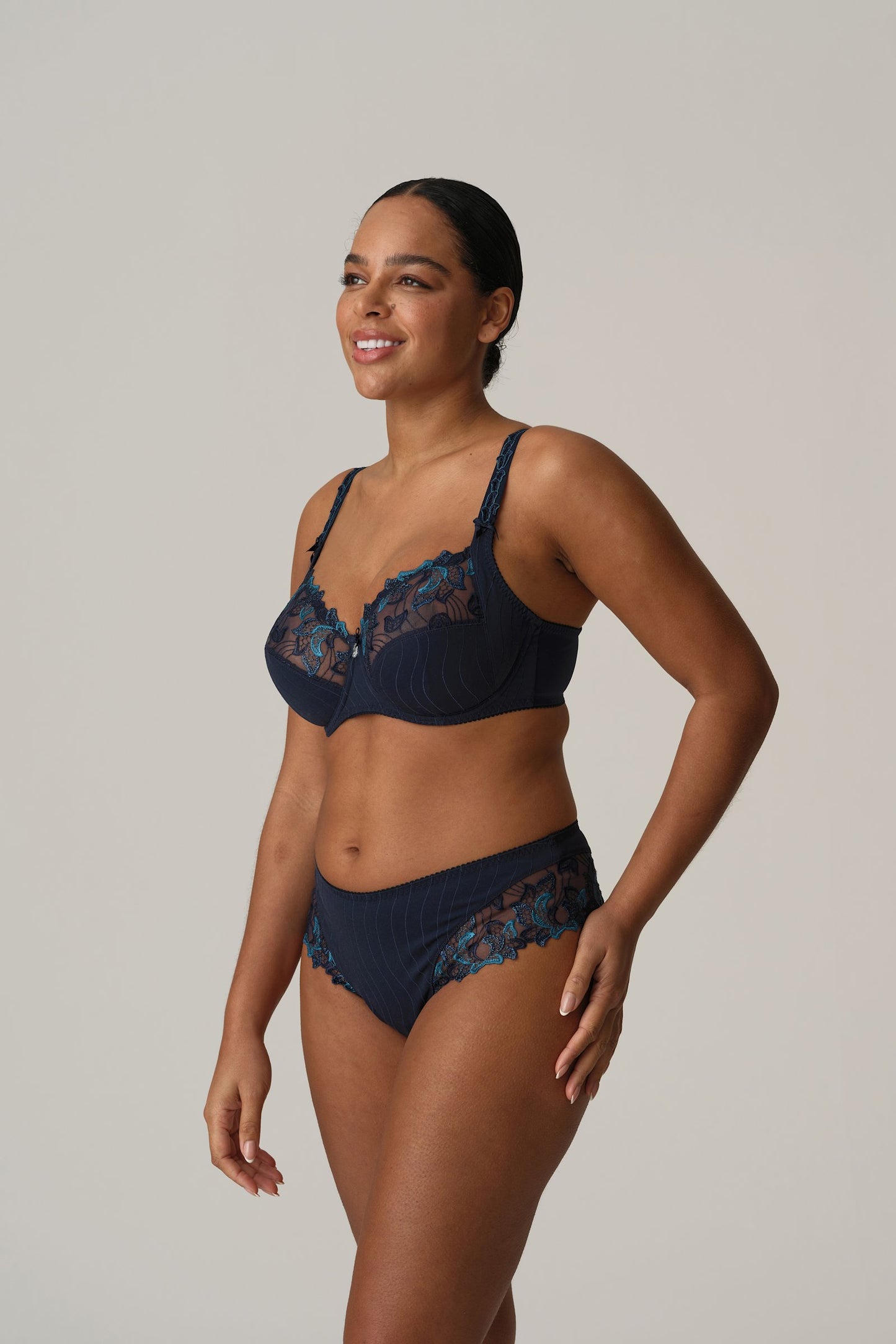 PrimaDonna Deauville Luxury Thong on model in Velvet Blue