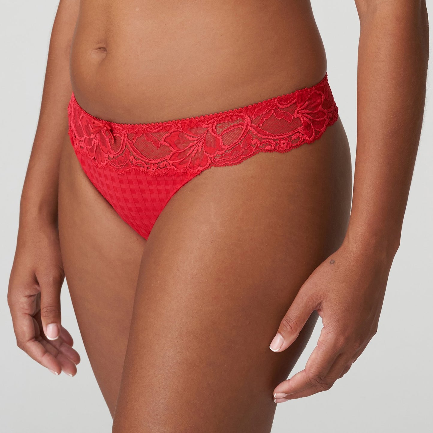 PrimaDonna Madison Thong in Scarlet