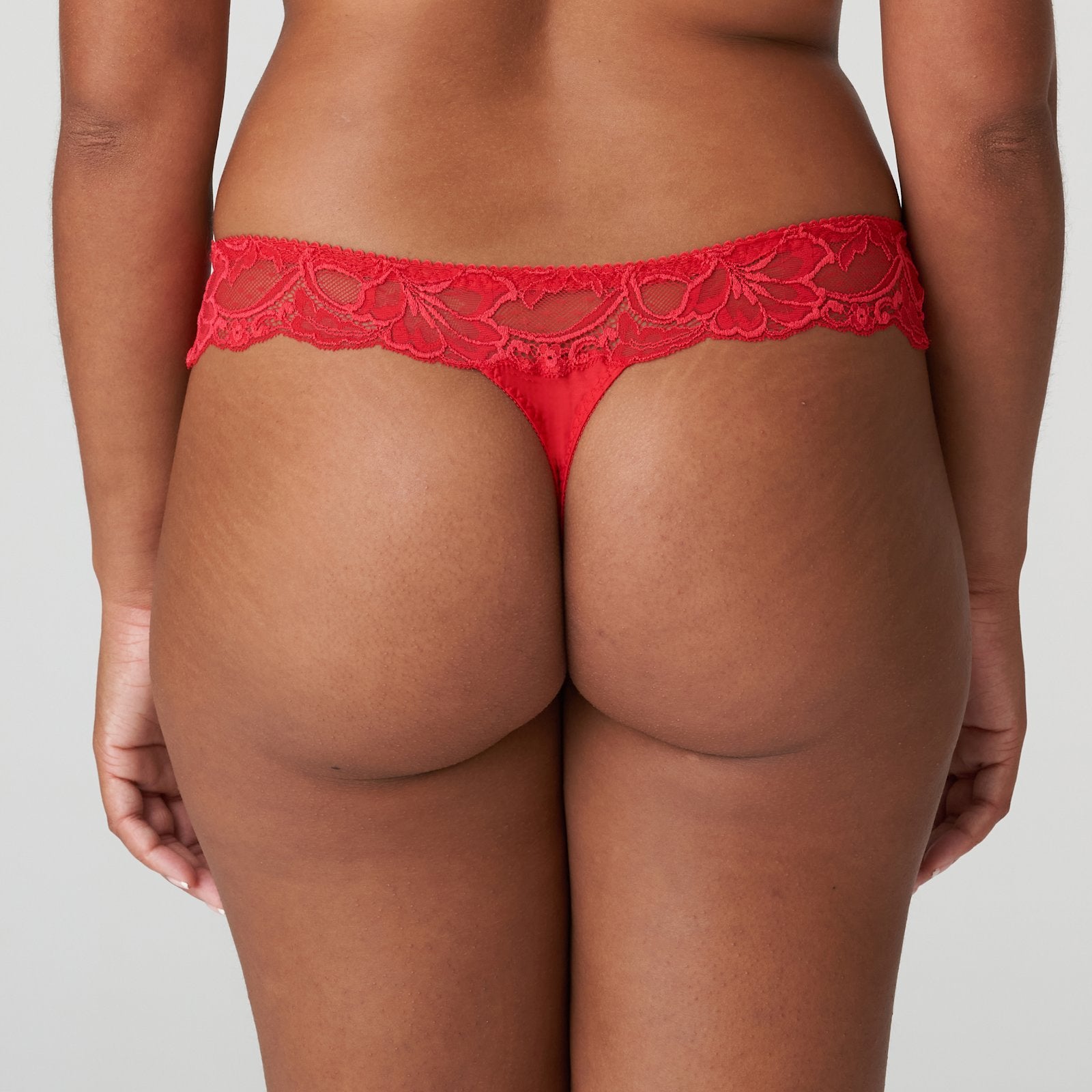 PrimaDonna Madison Thong in Scarlet