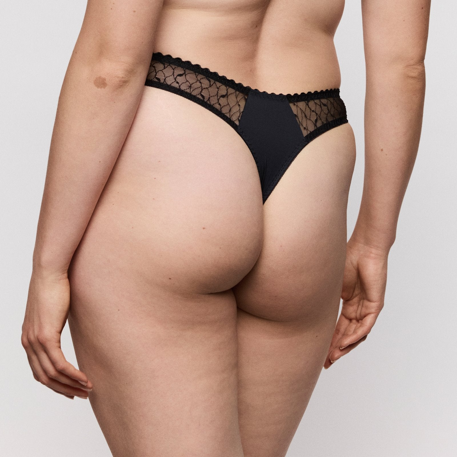 PrimaDonna Naica Thong in Black