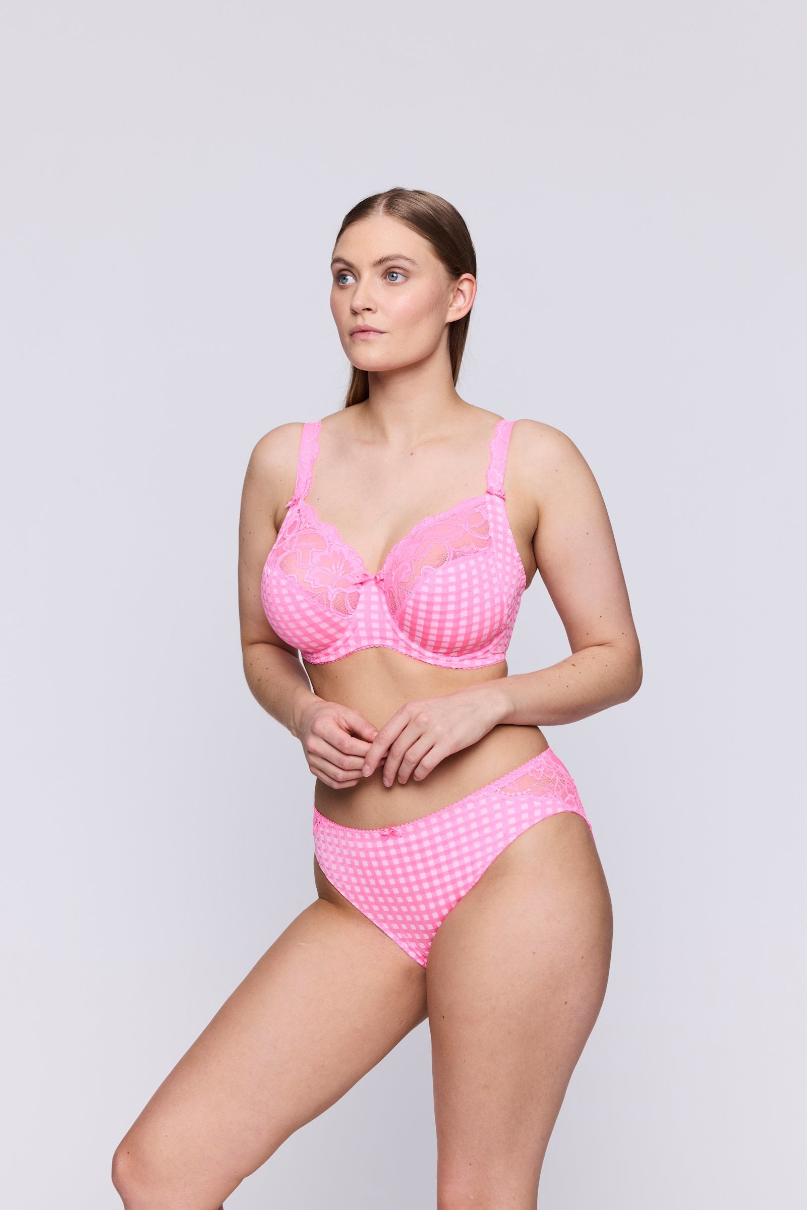 PrimaDonna Madison Rio Brief on model in Pinkissimo