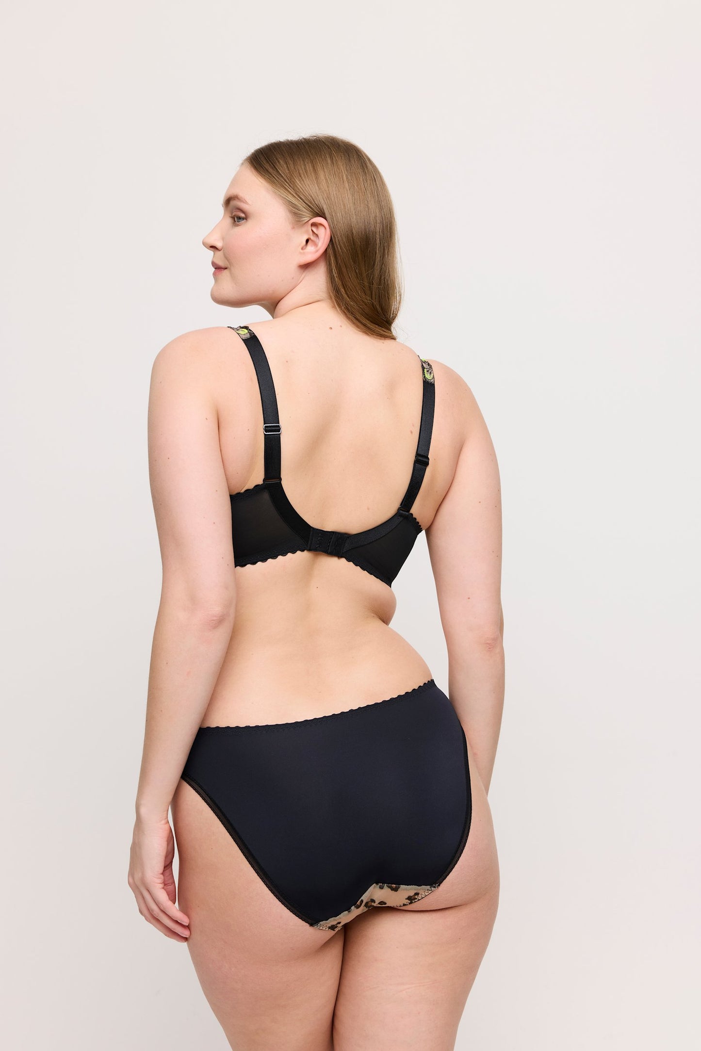 PrimaDonna Manali Rio Brief on model in Wild Bloom