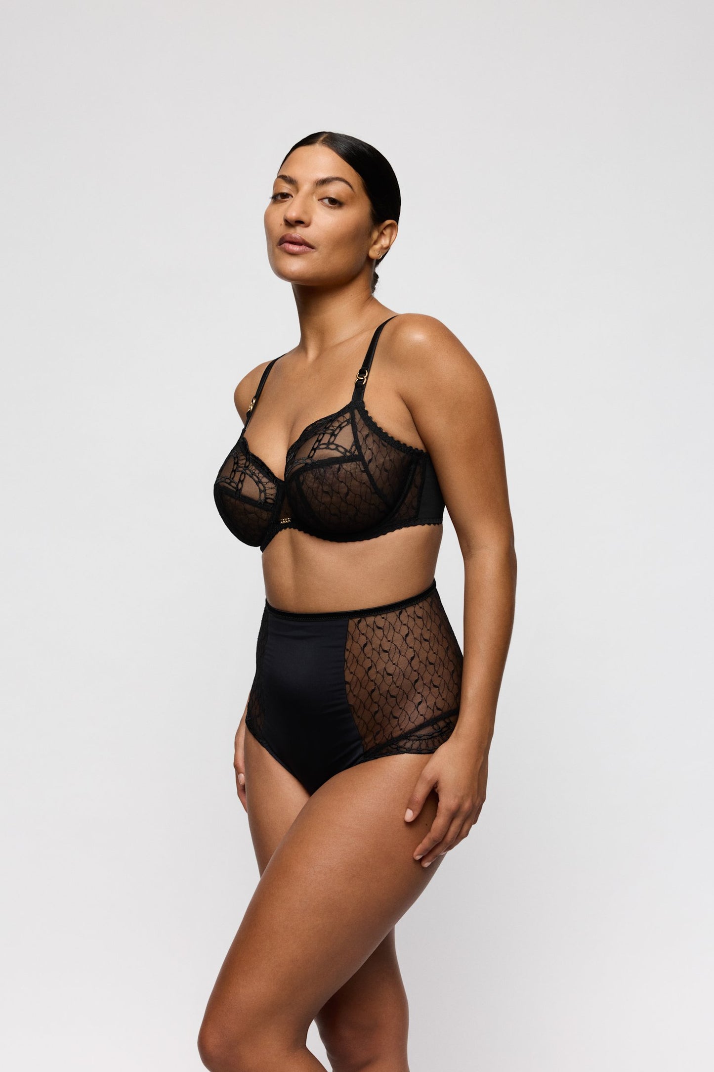 PrimaDonna Naica Full Cup Bra on model in Black