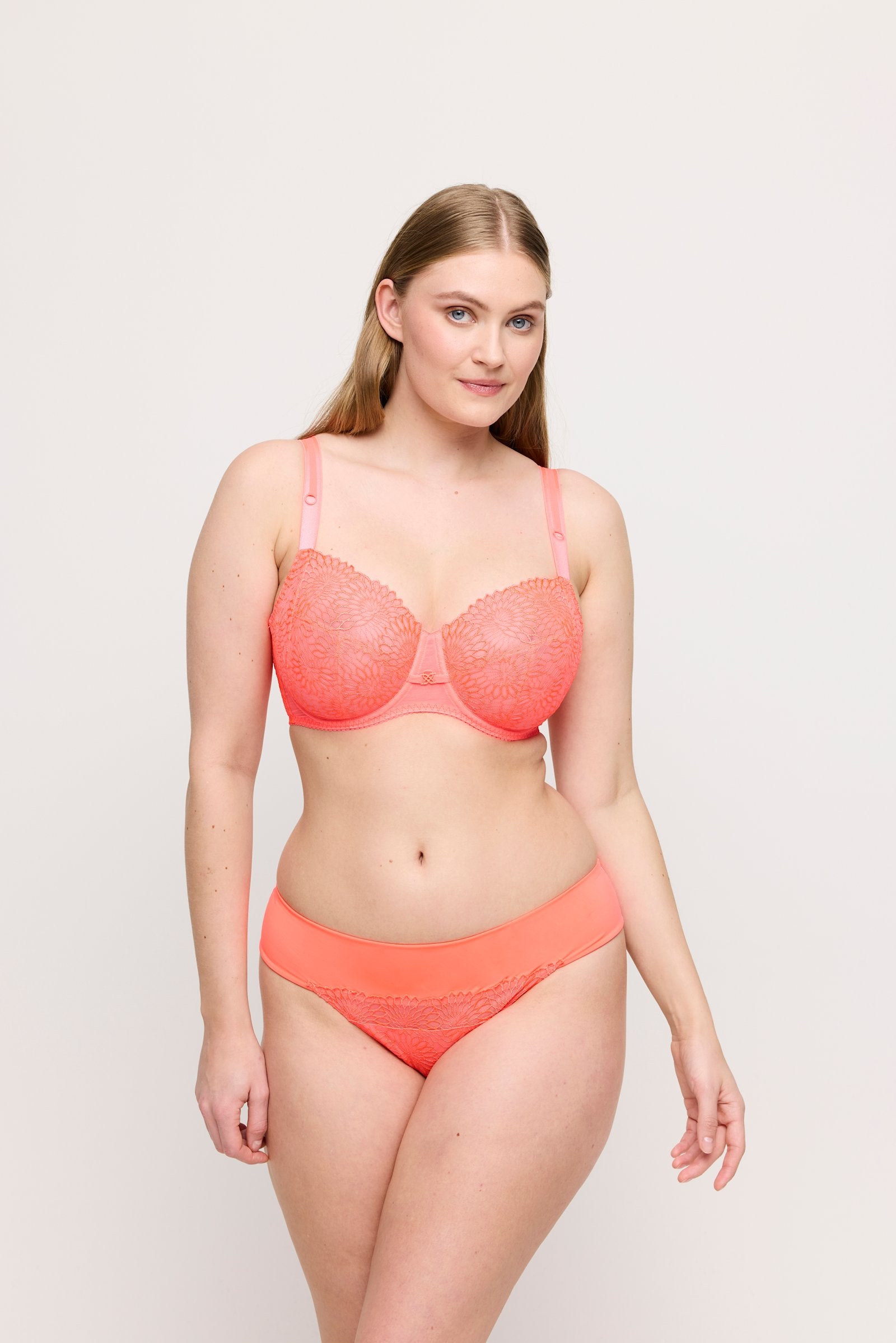 PrimaDonna Sophora Rio Brief on model in Spritz
