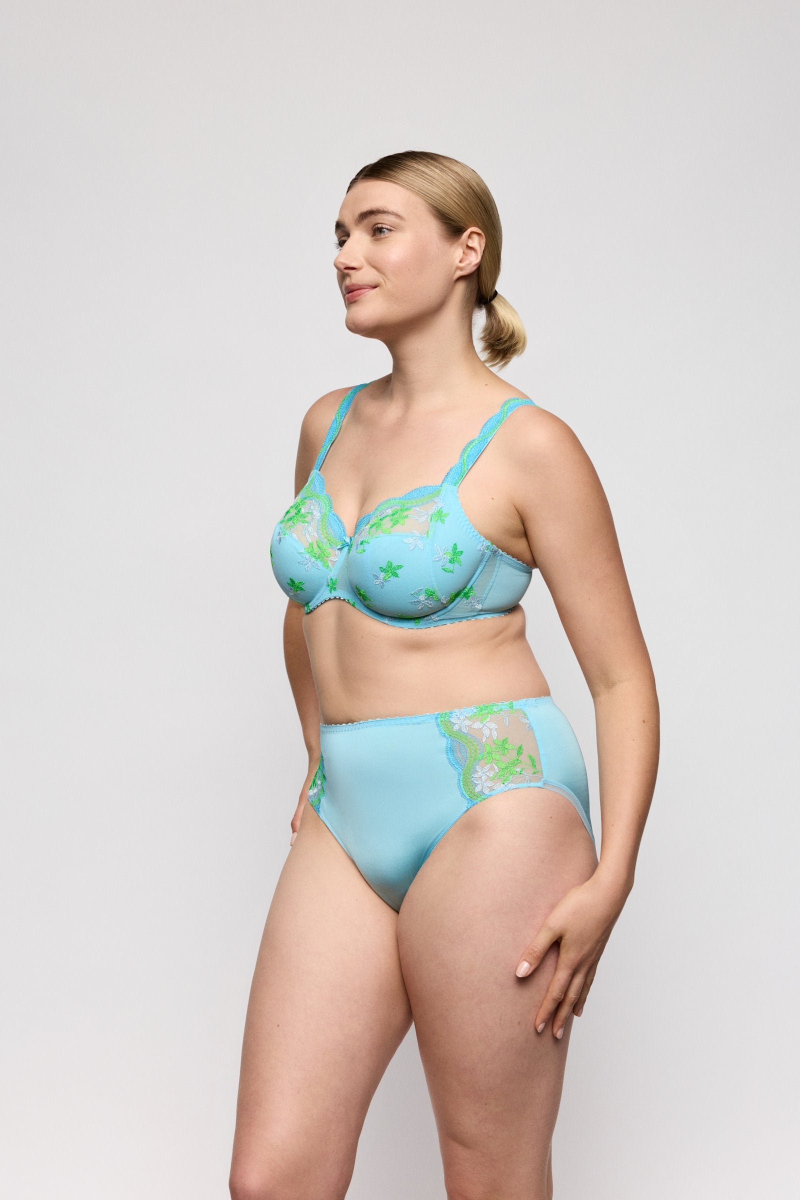 PrimaDonna Cala Luna Full Brief on model in Ice Dream