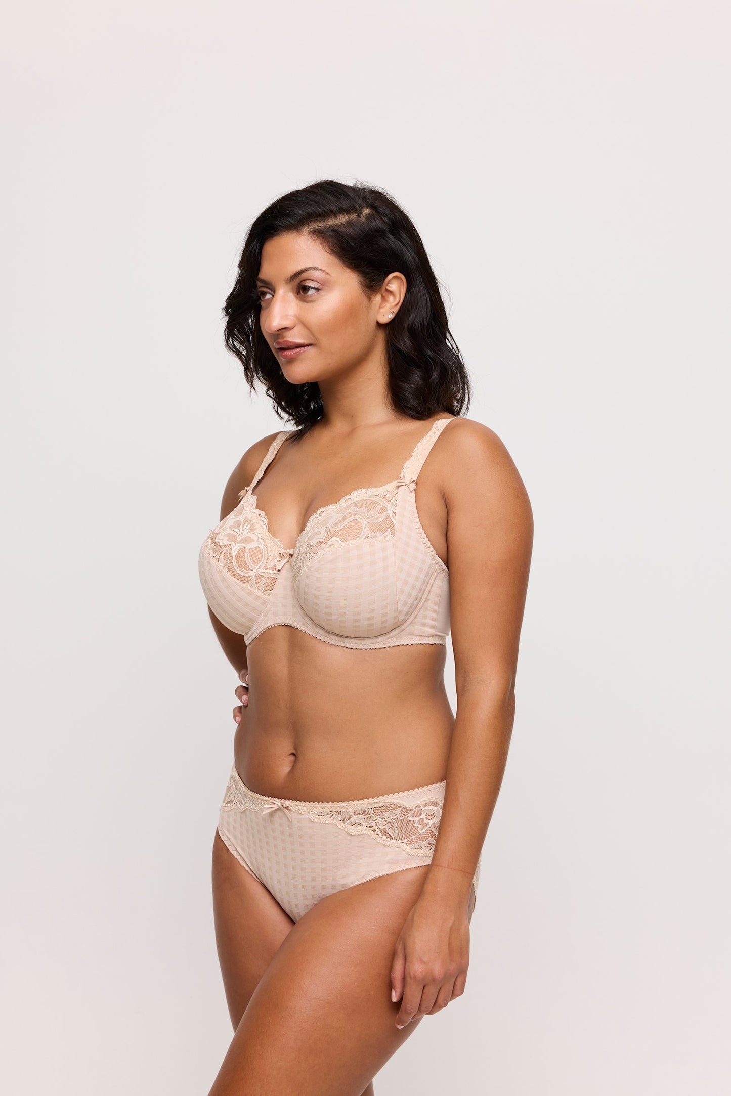 PrimaDonna Madison Full Brief on model in Caffé Latte