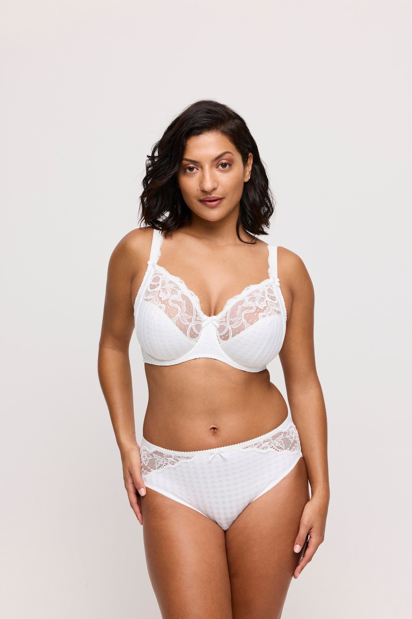 PrimaDonna Madison Full Brief on model in Natural