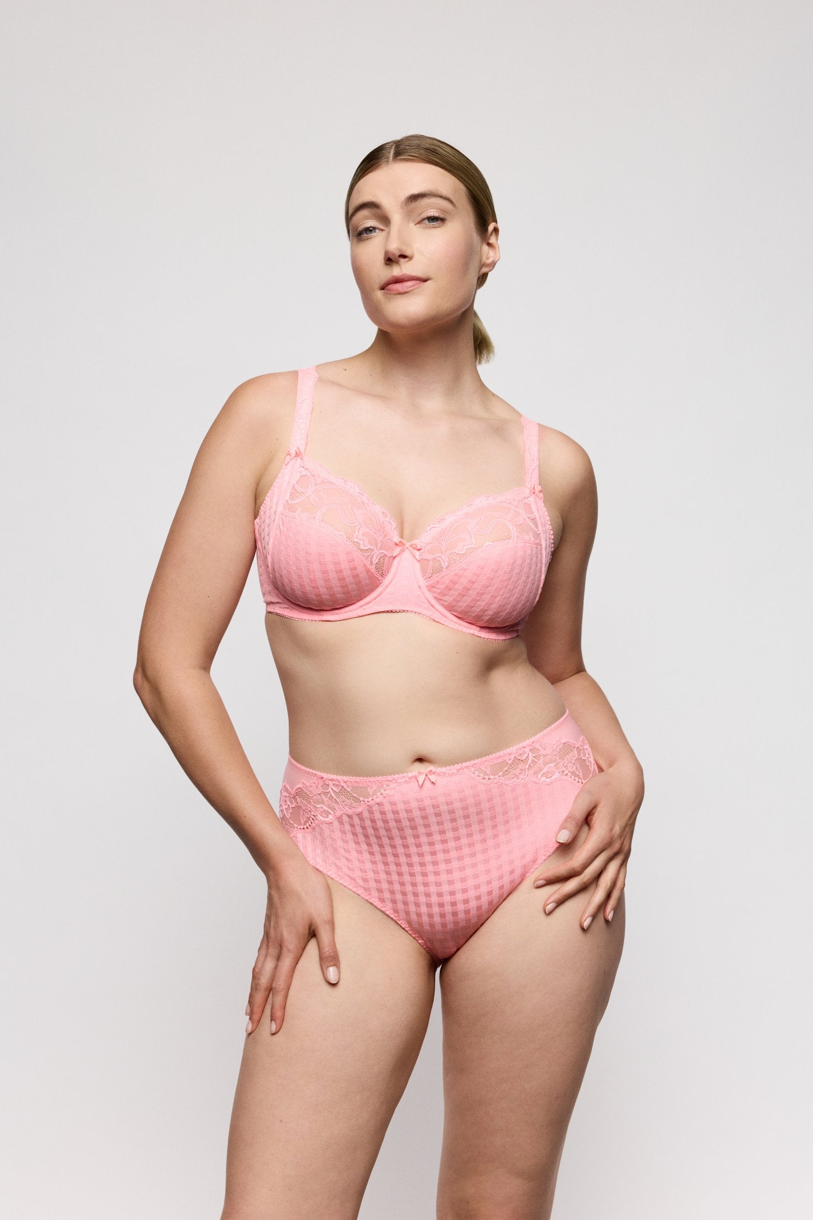 PrimaDonna Madison Full Brief on model in Pink Parfait