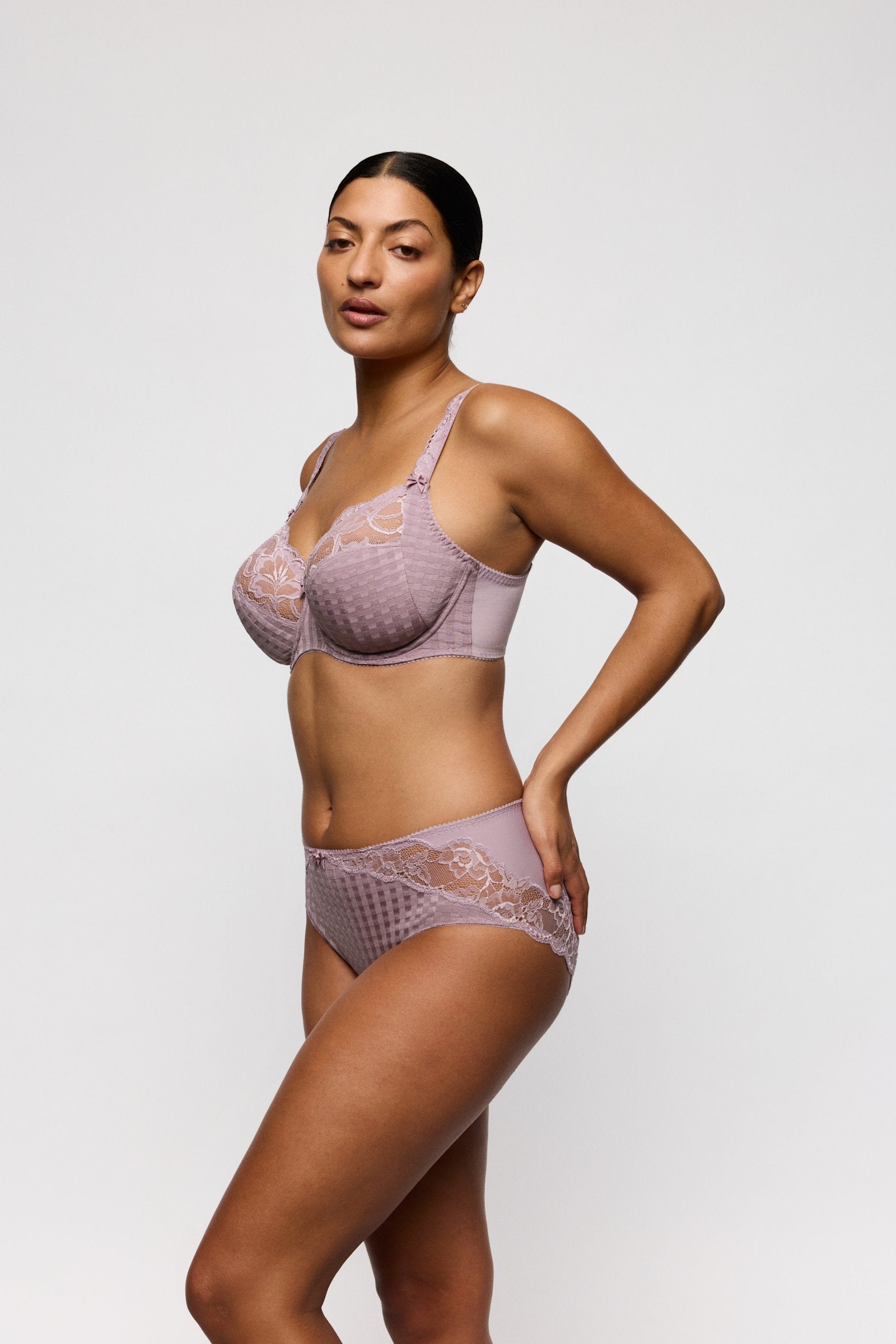 PrimaDonna Madison Full Brief on model in Soft Sand