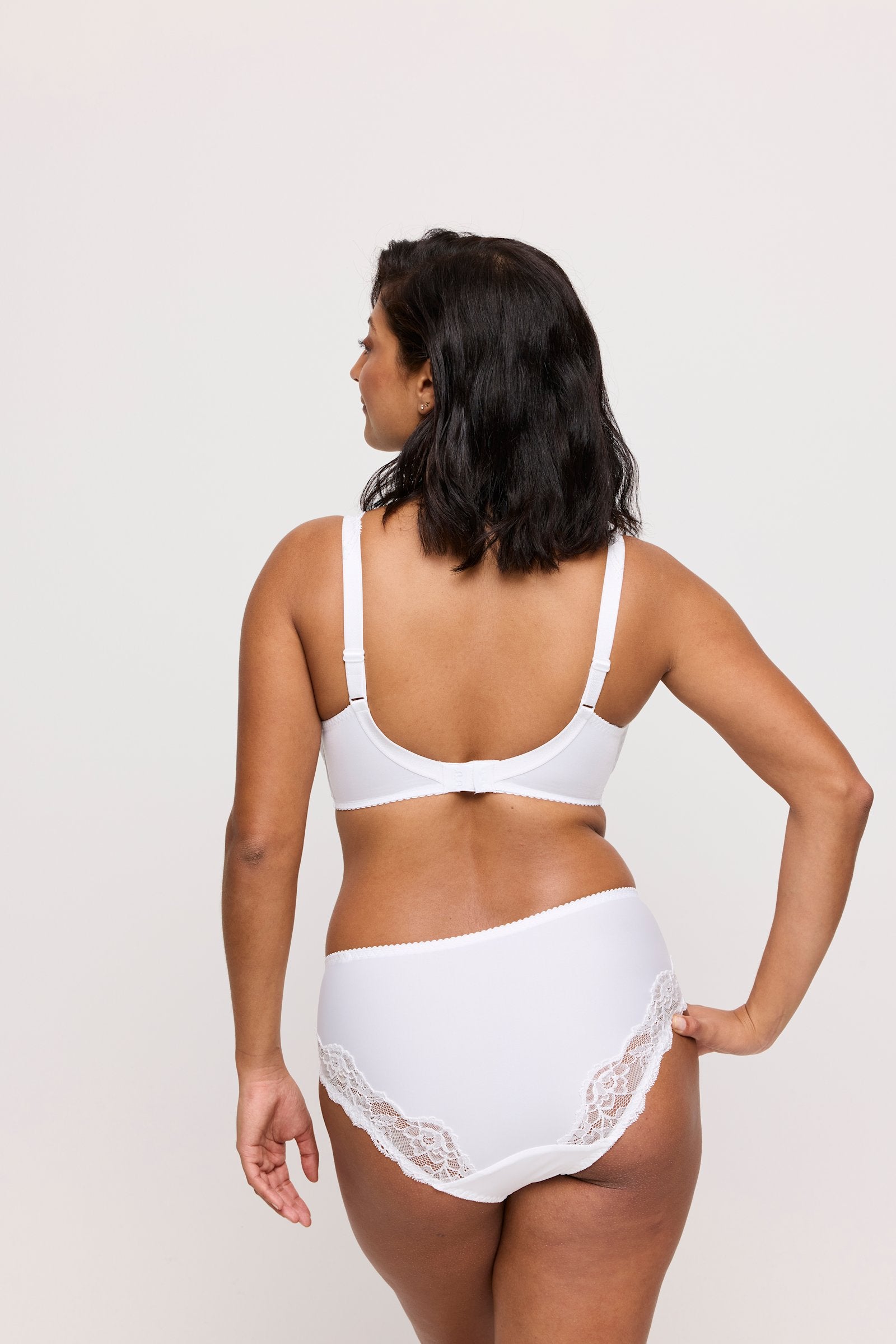 PrimaDonna Madison Full Brief on model in White