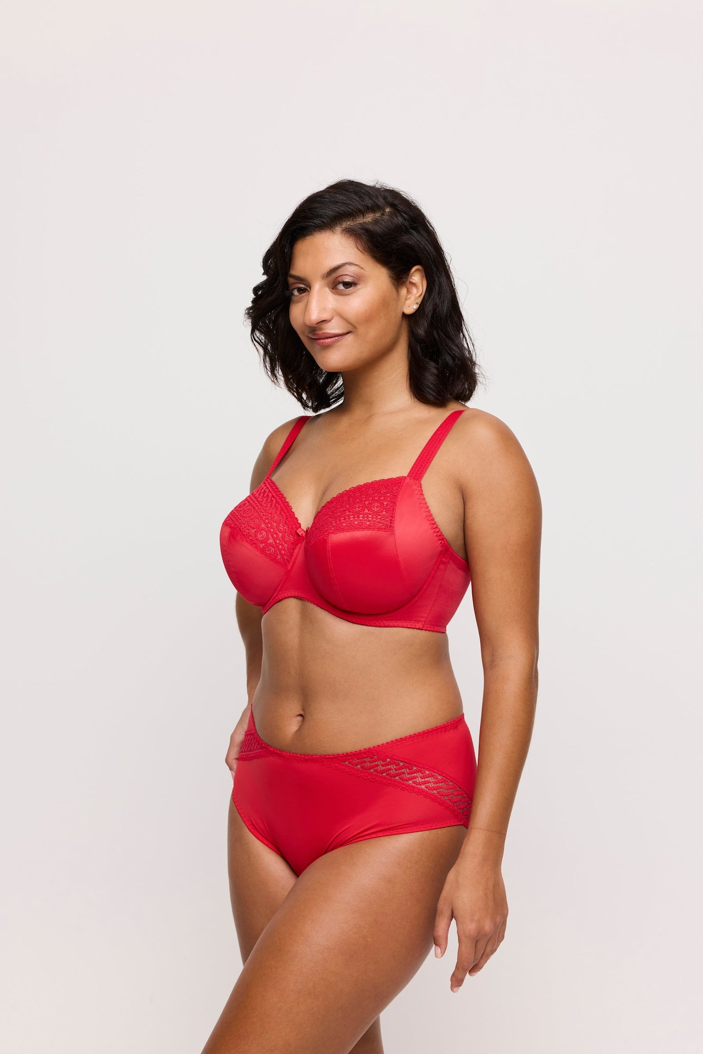PrimaDonna Montara Full Cup Bra on model in True Red