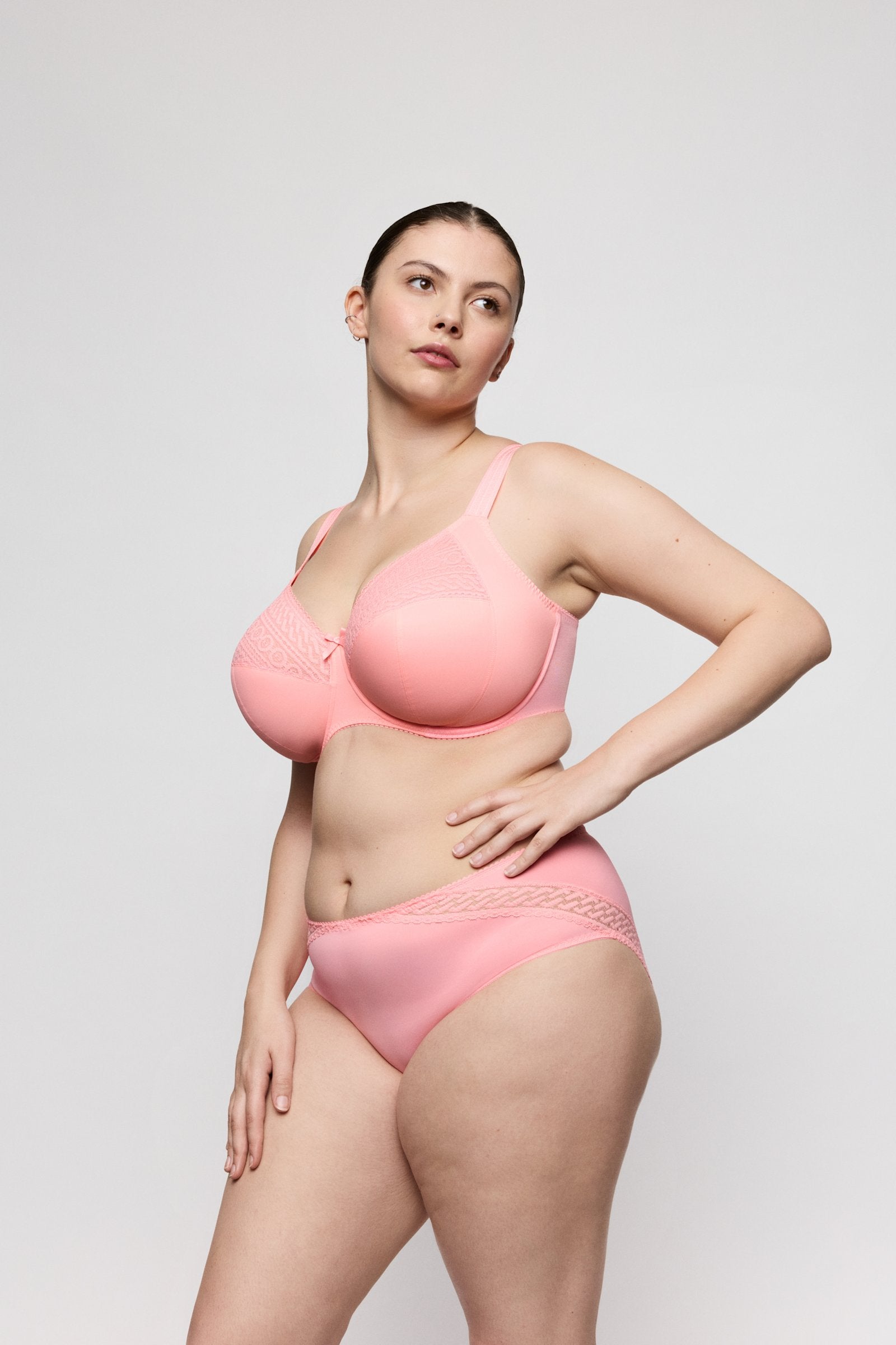 PrimaDonna Montara Full Brief on model in Pink Parfait