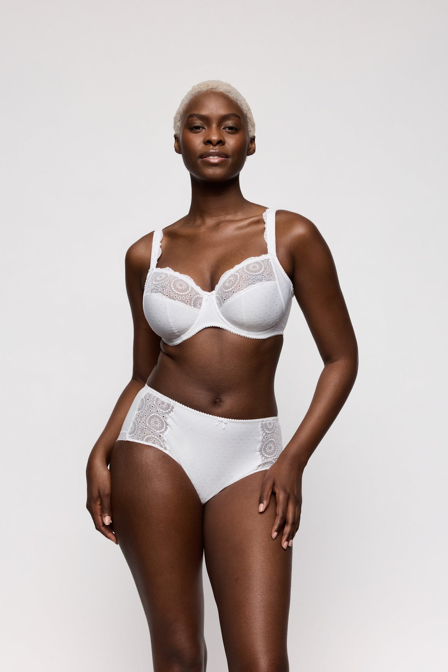 PrimaDonna Osino Full Brief on model in White