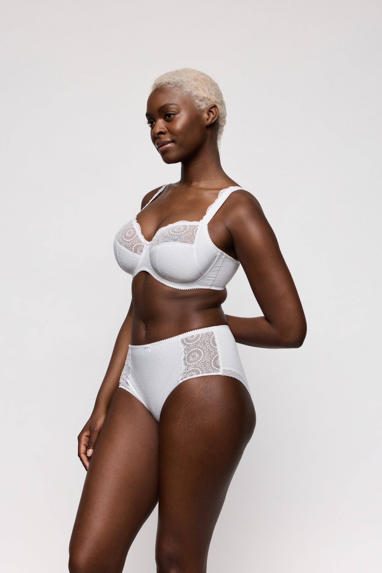 PrimaDonna Osino Full Brief on model in White