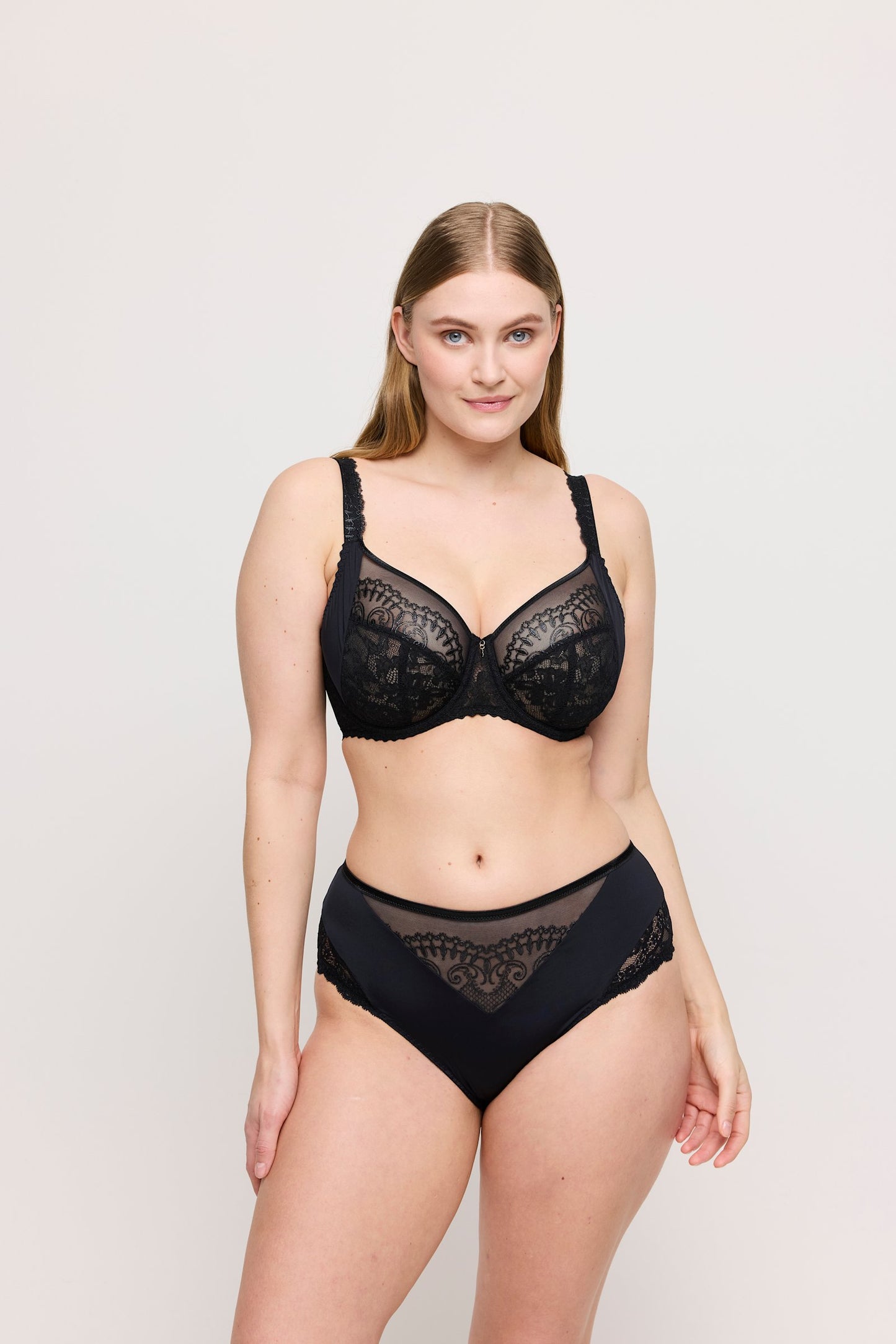 PrimaDonna Shimla Full Brief on model in Black
