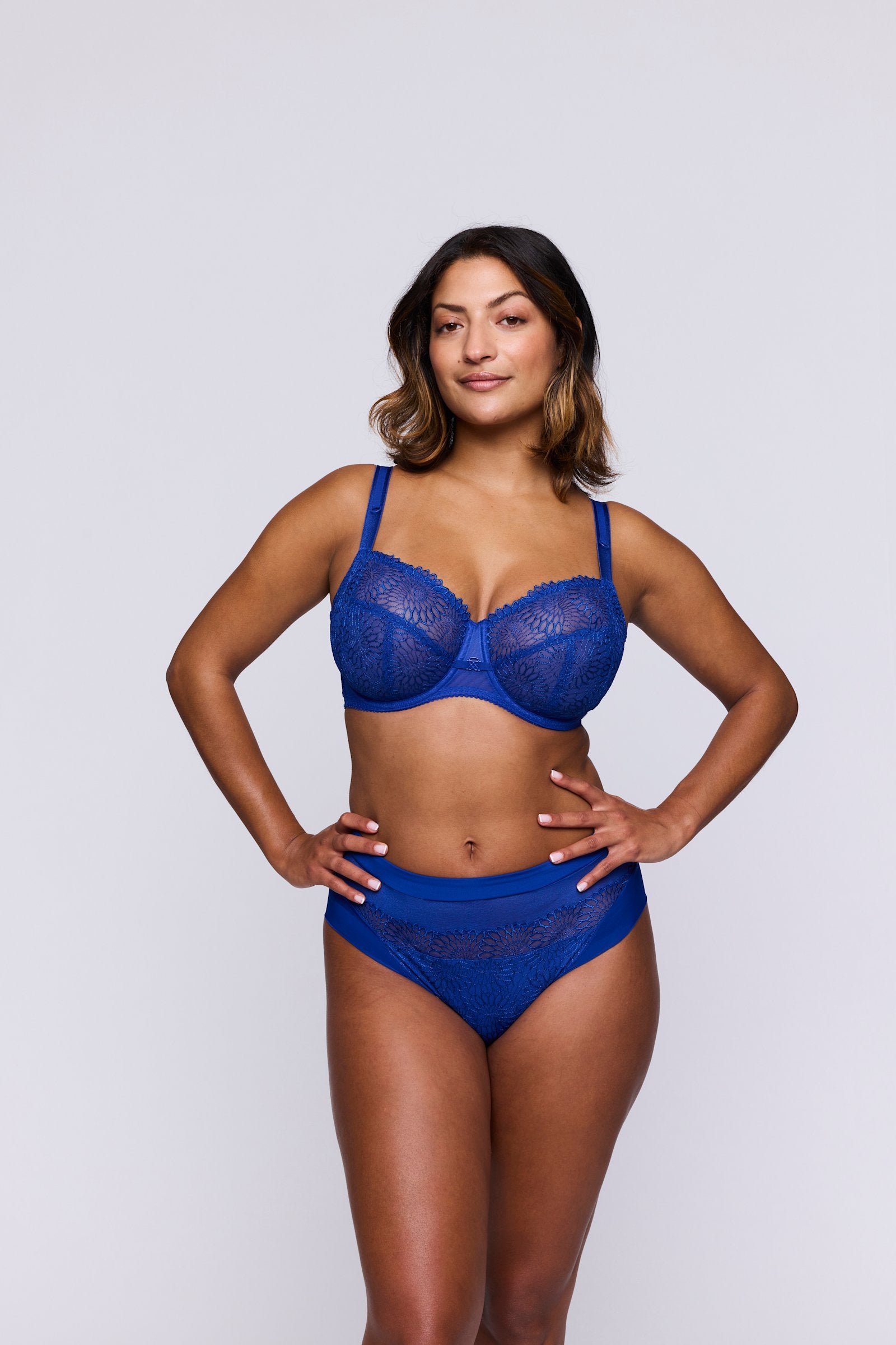 PrimaDonna Sophora Full Brief on model in Blue Print