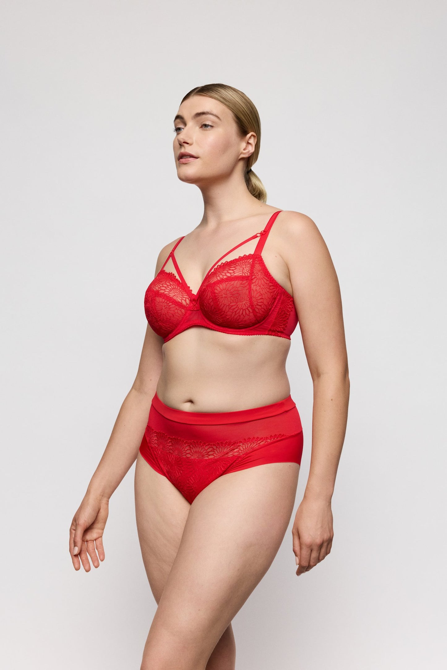 PrimaDonna Sophora Full Brief on model in True Red