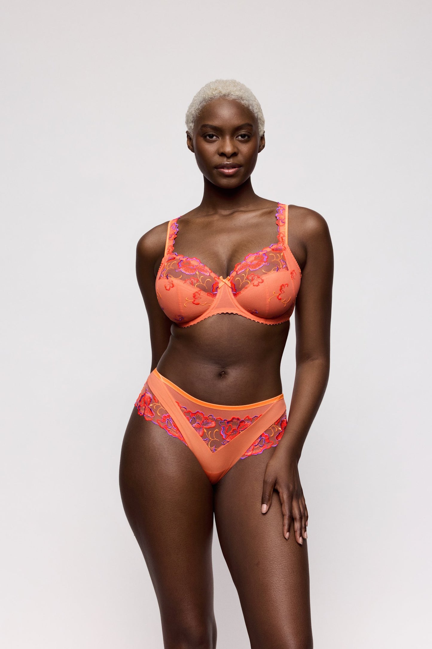 PrimaDonna Devdaha Full Cup Bra on model in Sunset Blush