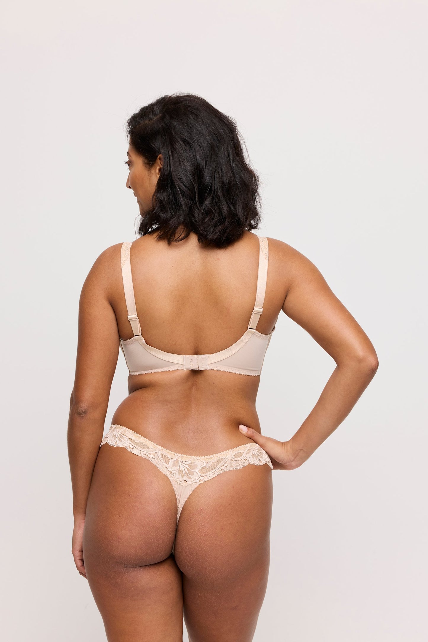 PrimaDonna Madison Thong on model in Caffé Latte