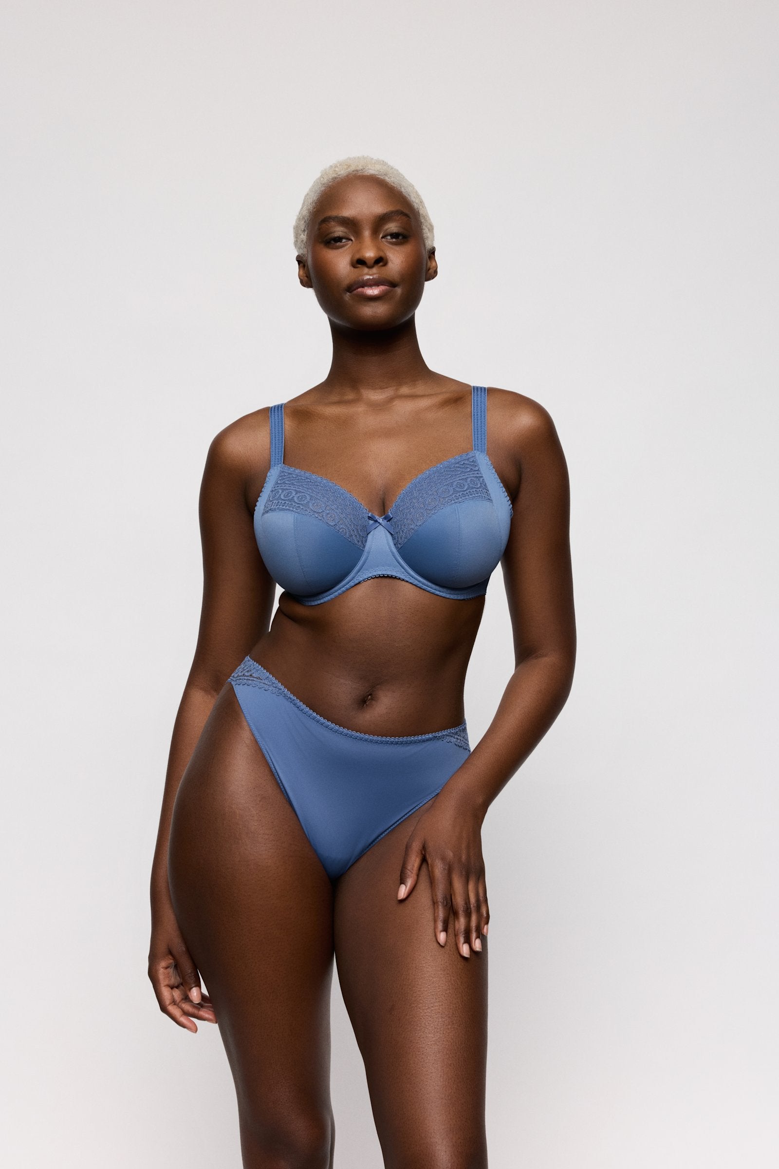 PrimaDonna Montara Thong on model in Regatta
