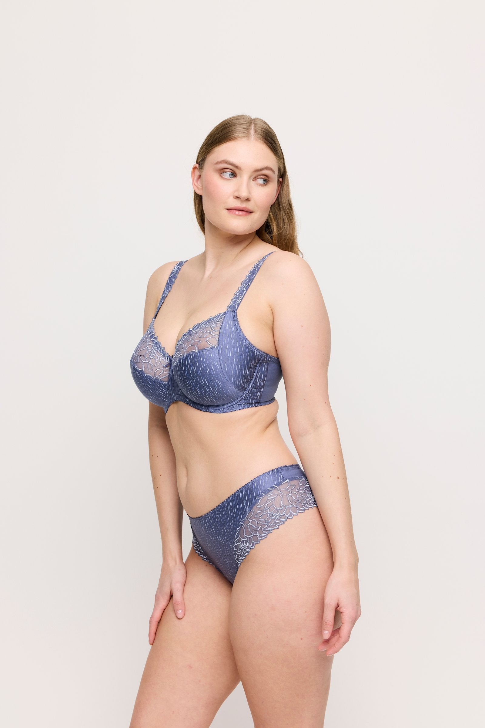 PrimaDonna Monterrey Full Cup Bra on model in Nightshadow Blue