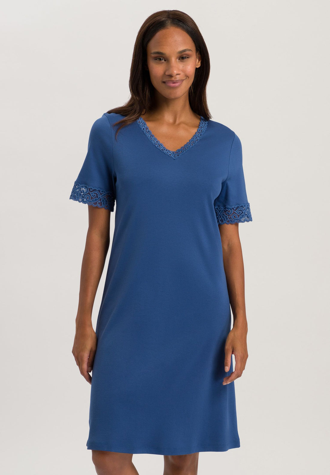 Hanro Basic Moments Nw Moments Nw S/Slv Nightdress 100 Cm (077040) White