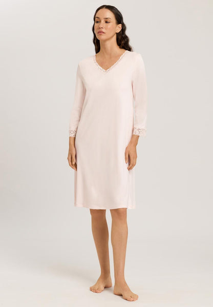 Hanro Basic Moments Nw Moments Nw 3/4 Slv Nightdress 100Cm (077162) Crystal Pink