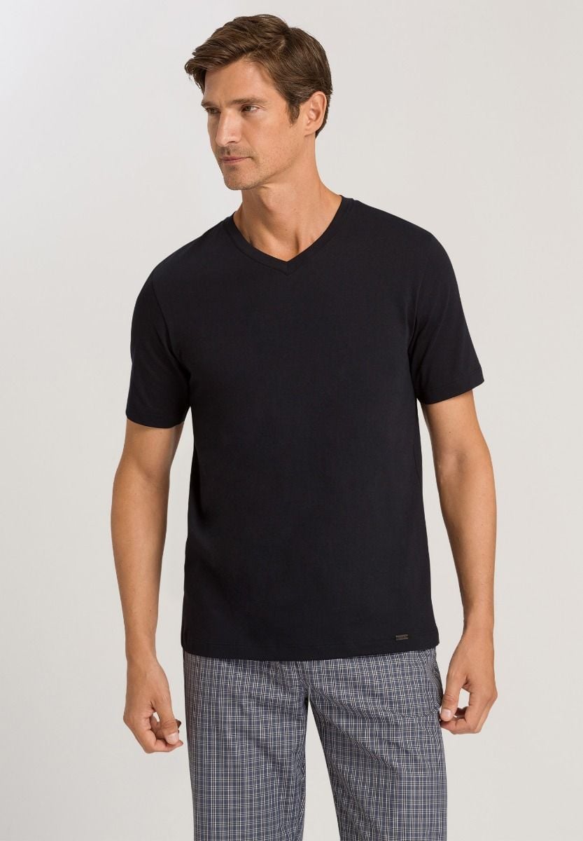 Hanro Basic Living Shirts Living Shirts S/Slv Shirt V-Neck (075051) Black