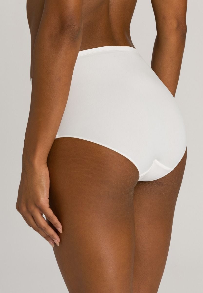 Hanro Basic Allure Allure Maxi Briefs (071722) Off White