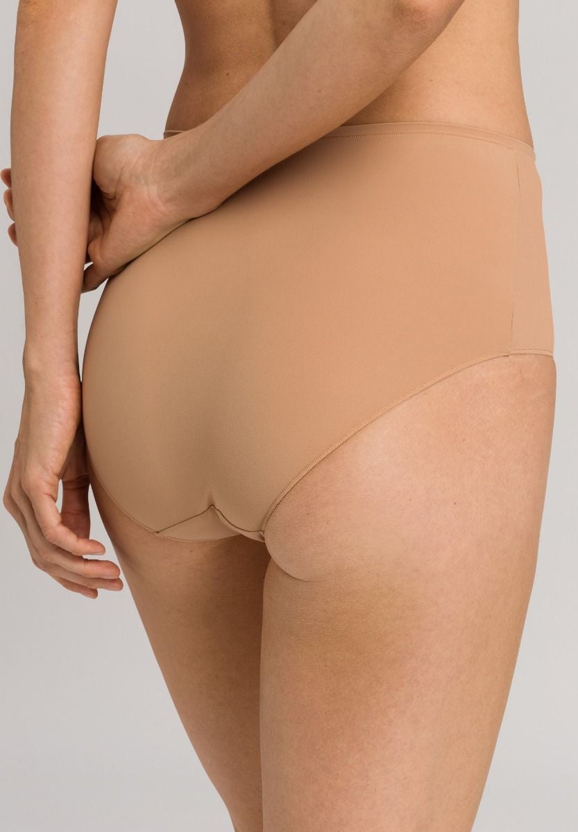 Hanro Basic Allure Allure Maxi Briefs (071722) Nude