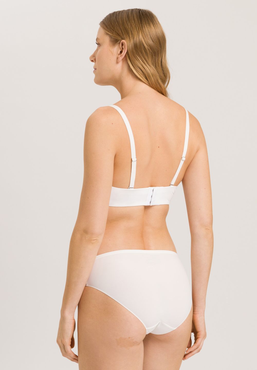 Hanro Basic Allure Allure Padded Bandeau Bra (071732) Off White