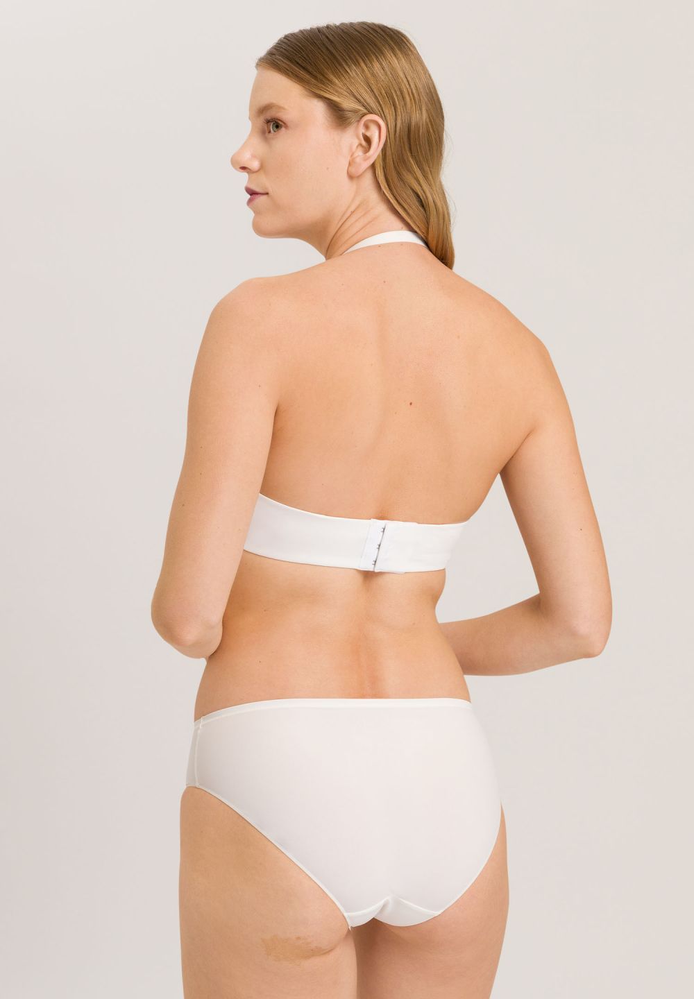 Hanro Basic Allure Allure Padded Bandeau Bra (071732) Off White