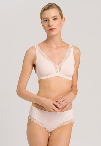 Hanro Basic Cotton Lace Cotton Lace Soft Cup Bra (072431) Powder