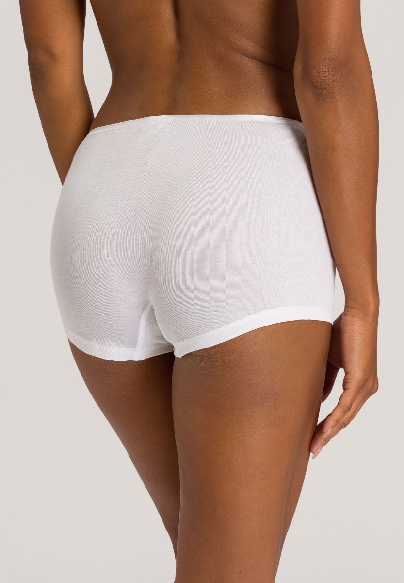Hanro Basic Cotton Seamless Cotton Seamless Shortleg Pants (071631) White