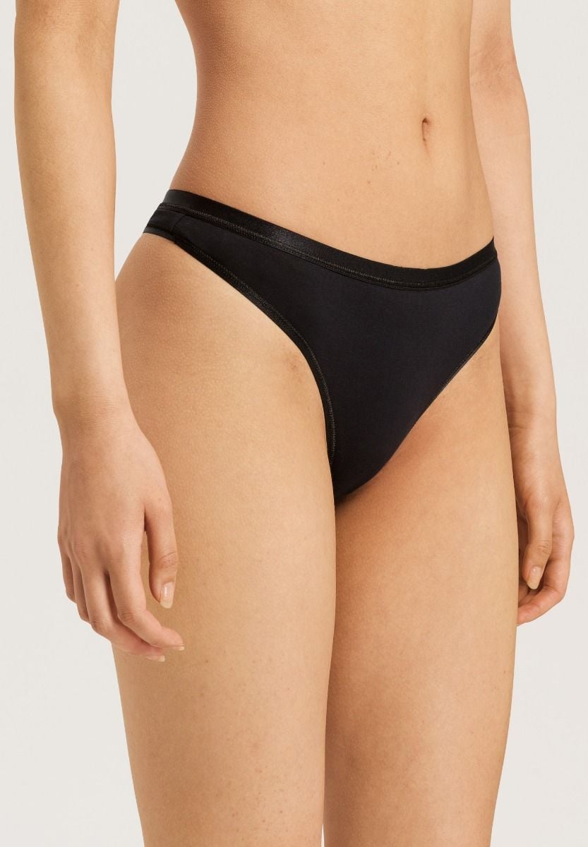 Hanro Basic Cotton Sensation Cotton Sensation Thong (071402) Black