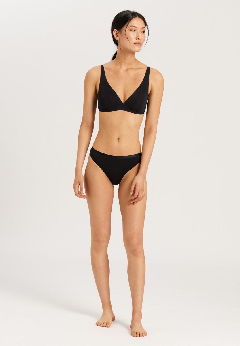 Hanro Basic Cotton Sensation Cotton Sensation Thong (071402) Black