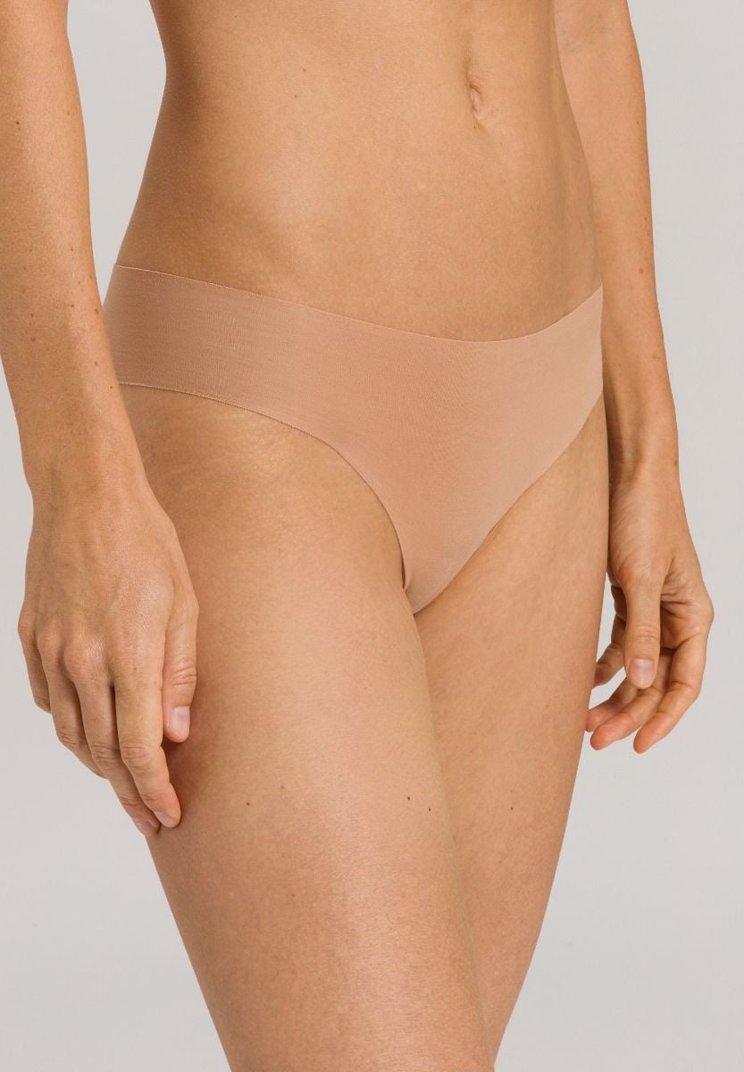 Hanro Basic Invisible Cotton Invisible Cotton Brazilian Panty (071226) Beige