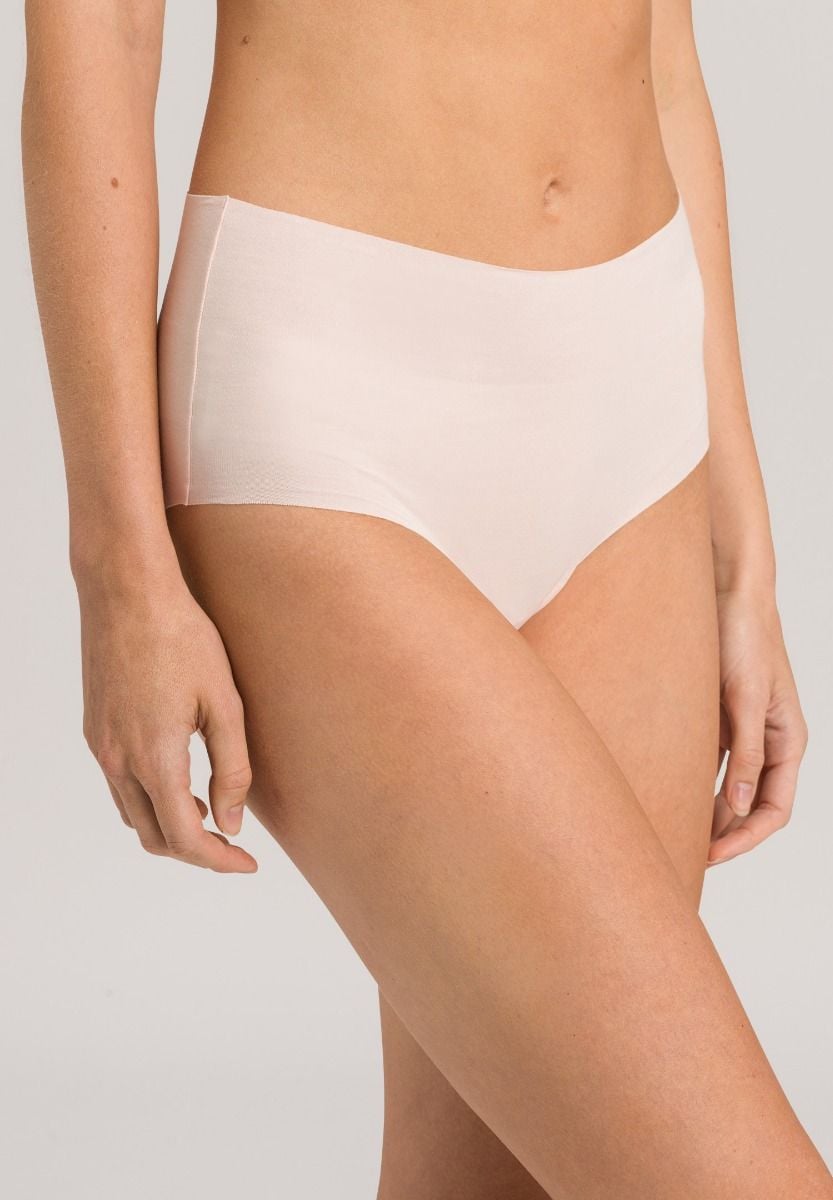 Hanro Basic Invisible Cotton Invisible Cotton Maxi Briefs (071228) Powder
