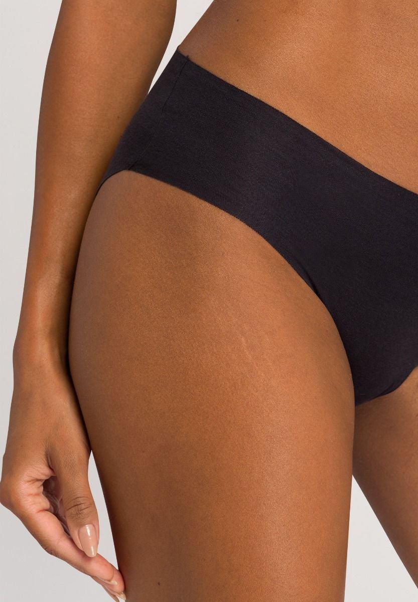 Hanro Basic Invisible Cotton Invisible Cotton Midi Briefs (071227) Black