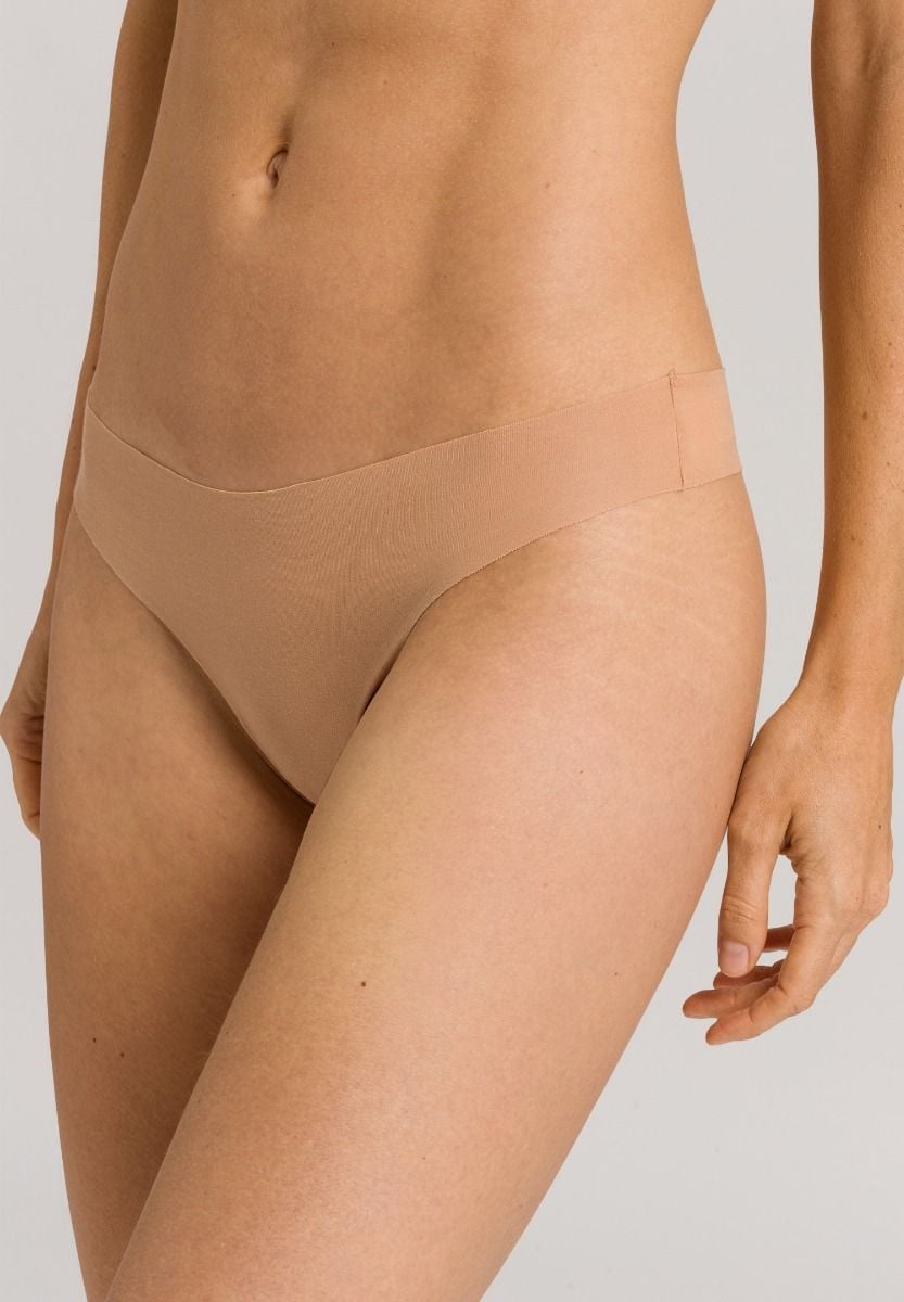 Hanro Basic Invisible Cotton Invisible Cotton Thong (071225) Beige