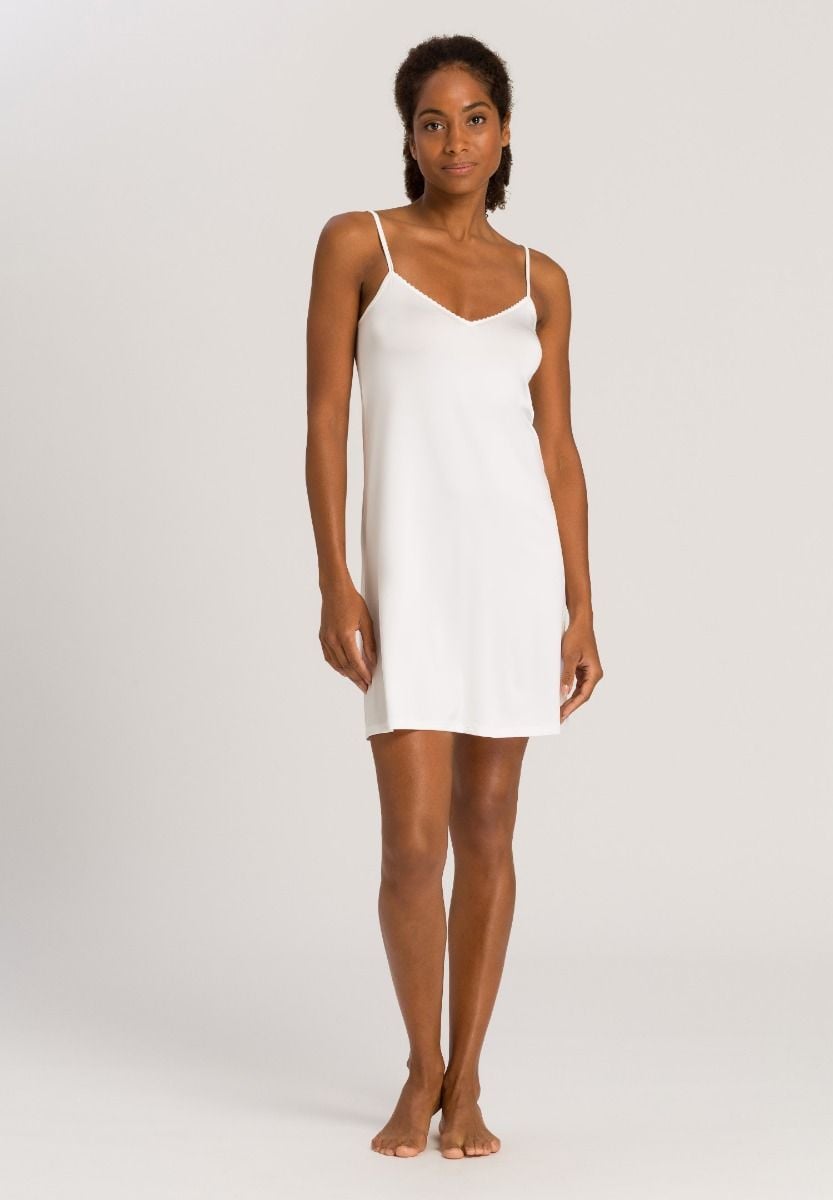 Hanro Basic Satin Deluxe Satin Deluxe Bodydress 85 Cm (071065) Off White