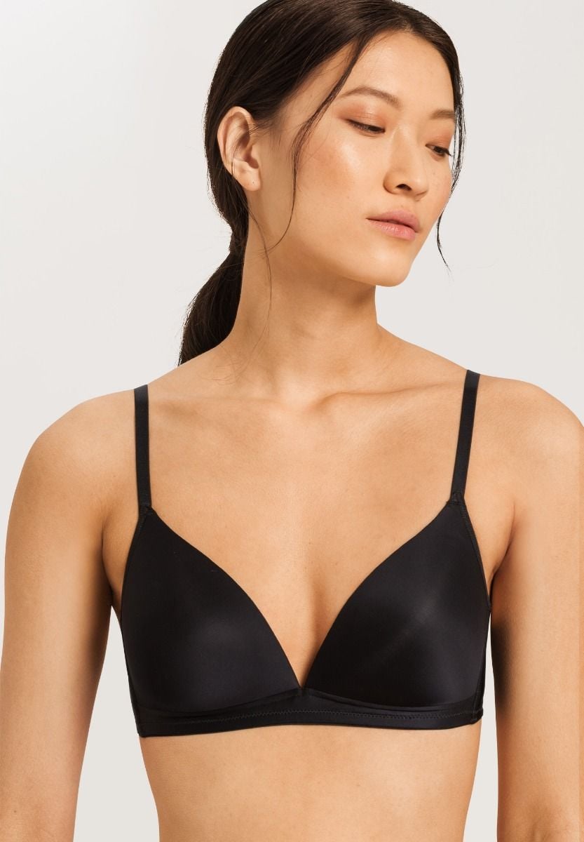 Hanro Basic Satin Deluxe Satin Deluxe L. Padded Bra Soft (071071) Black
