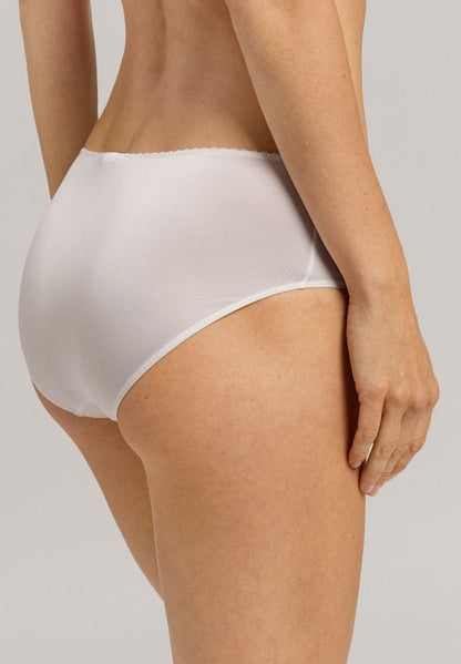 Hanro Basic Satin Deluxe Satin Deluxe Maxi Briefs (071061) Off White