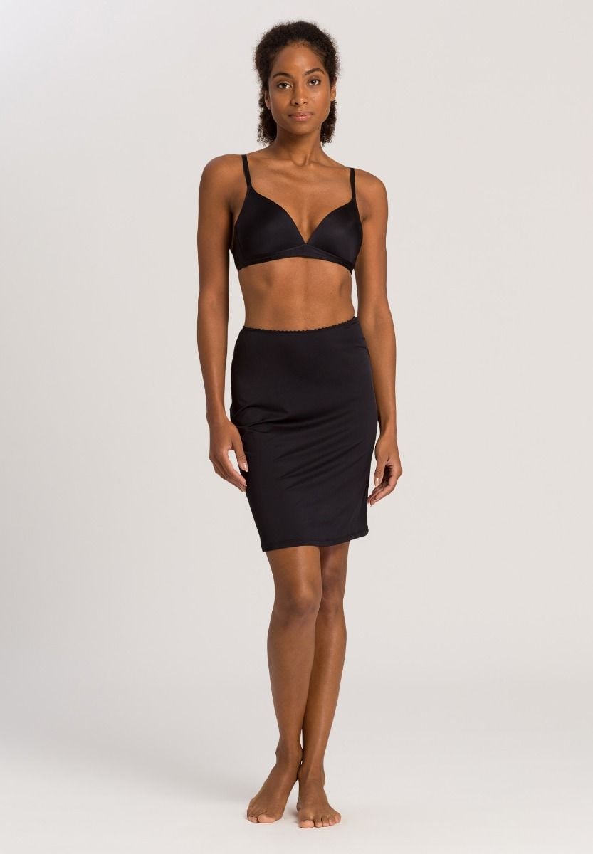 Hanro Basic Satin Deluxe Satin Deluxe Half Slip (071064) Black