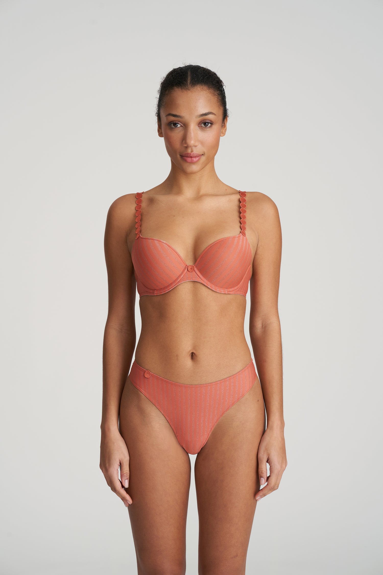 Marie Jo Tom Thong (0620820) Salted Caramel