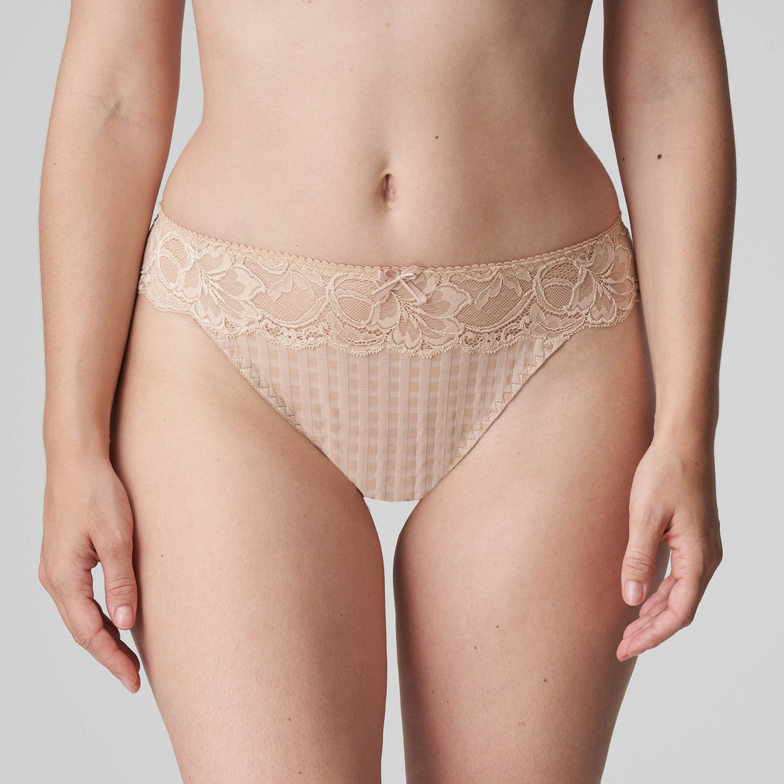 Primadonna Madison Thong (0662125) Caffé Latte
