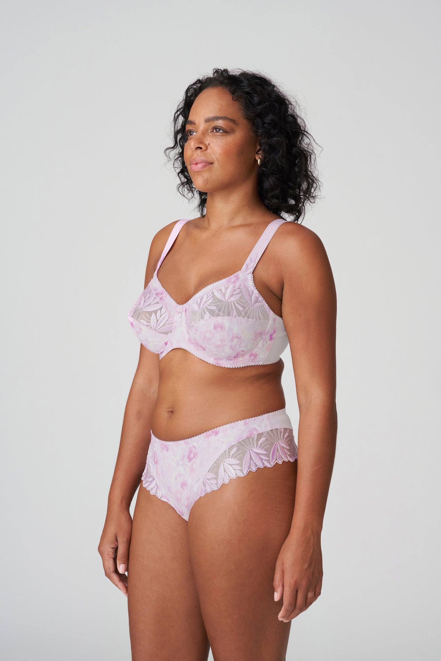 Primadonna Orlando Luxury Thong (0663151) Sweet Violet