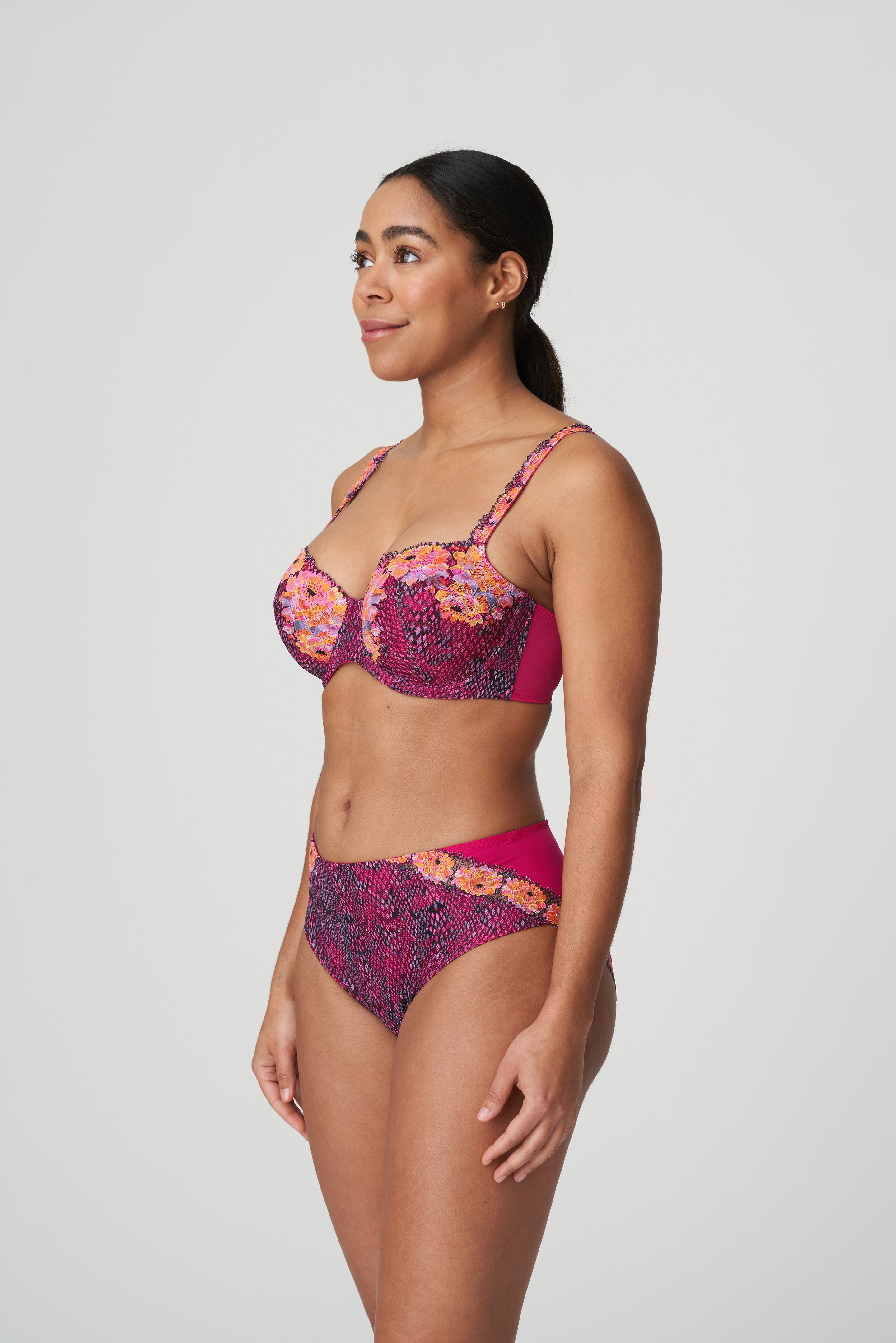 Primadonna Twist Efforia Padded Balcony Bra (0241992) Winter Blossom