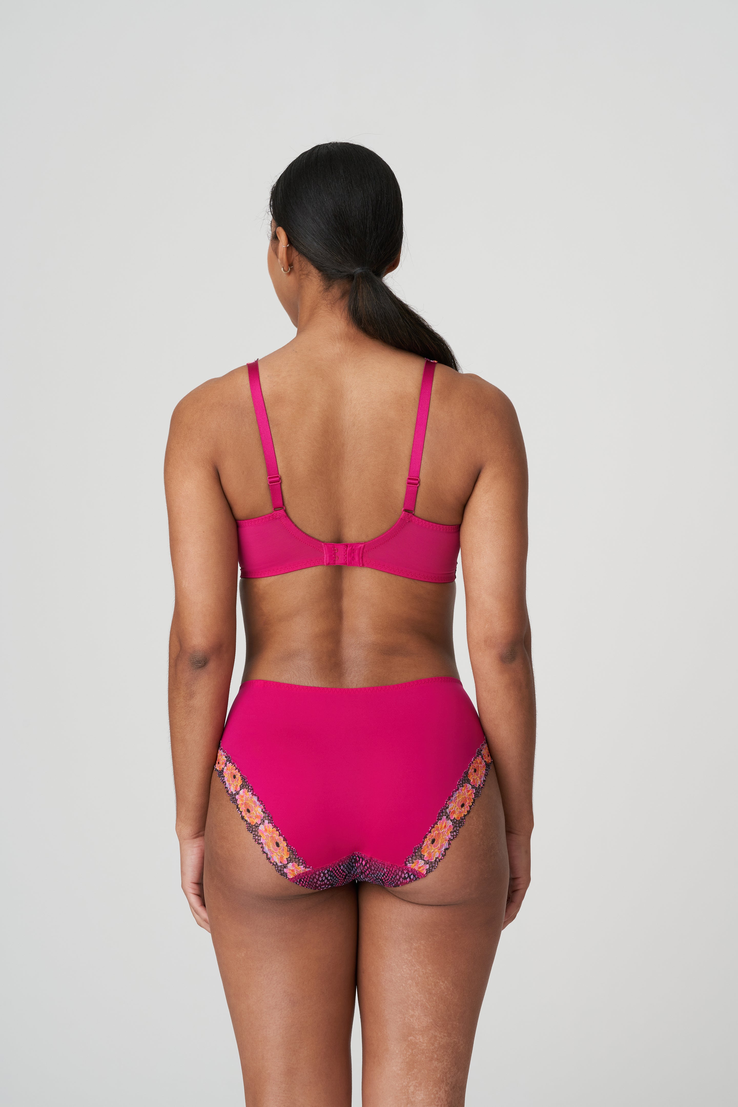 Primadonna Twist Efforia Padded Balcony Bra (0241992) Winter Blossom